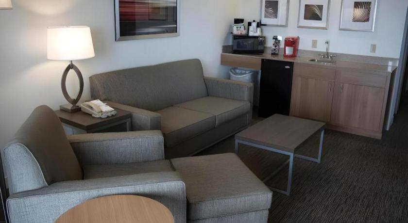 Holiday Inn Express Munising-Lakeview Hotel By Ihg Bagian luar foto