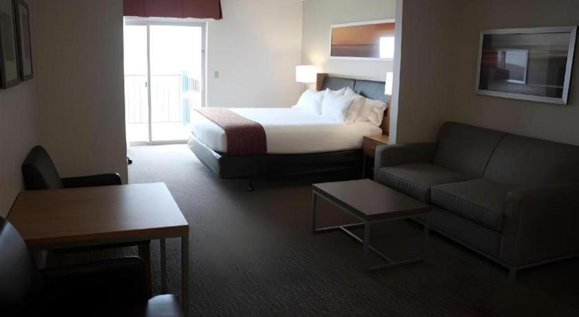 Holiday Inn Express Munising-Lakeview Hotel By Ihg Bagian luar foto